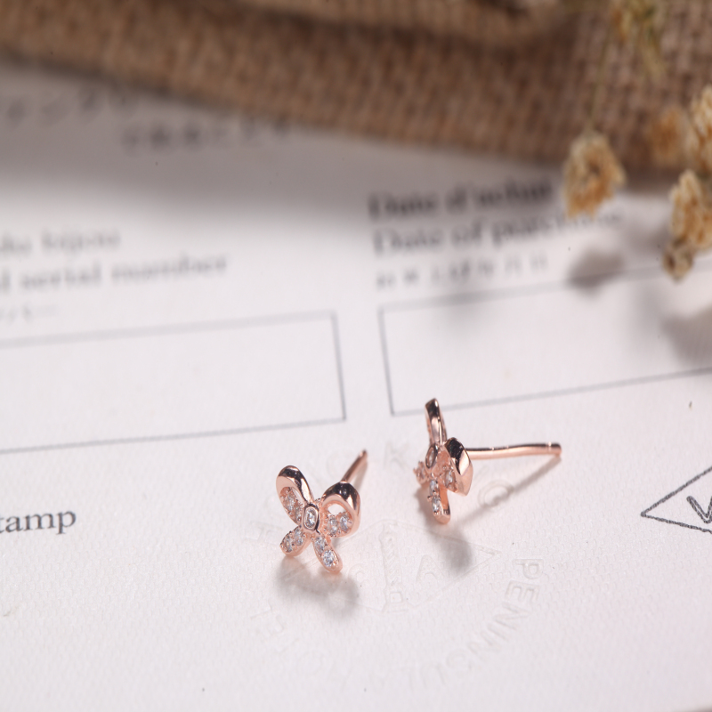 ασημένιο σκουλαρίκι