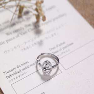 ασημένιο δαχτυλίδι