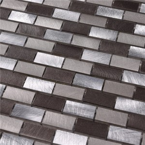 Βούρτσα 15 * 30 Αλουμινίου Metal Backsplash Πλακάκια Σχεδιασμός για κουζίνα