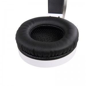 2018 έκανε στην Κίνα 3,5 χιλιοστά ακουστικά τυχερών παιχνιδιών PC