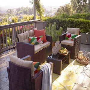 Rattan 4pcs Σετ εξωτερικού λυγαριού για συνομιλία με μαξιλάρια για την αντοχή στις καιρικές συνθήκες και επιτραπέζιες επιφάνειες από ...