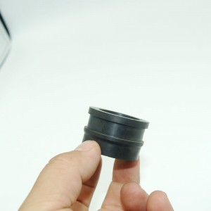 Ανθεκτικό στο λάδι καουτσούκ κάτω