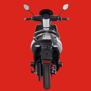 Ηλεκτρικά Σκούτερ, Ε-Σκούτερ, Αυτοκίνητα