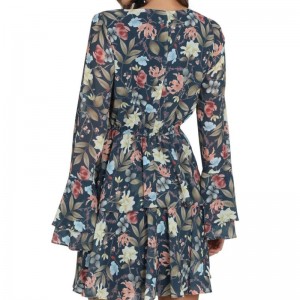 Κούμπωμα γυναικείου μίνι φόρεμα για γυναίκες