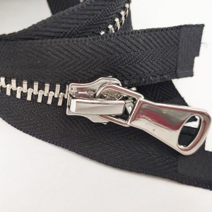 8 号 丫 前 开口