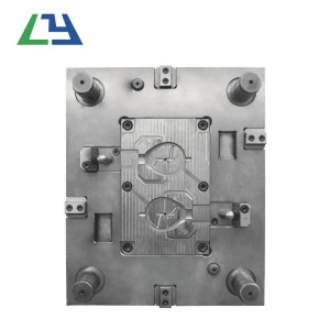 Έγχυση καλουπιού πλαστικό για το πλαστικό κέλυφος της ηλεκτρικής εξόδου έθιμο χύτευση καλουπιών και πλαστικό μούχλα έγχυσης