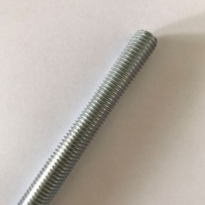 βιδωτή ράβδο