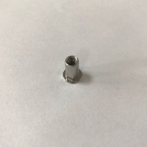 πριτσίνια επίπεδη κεφαλή