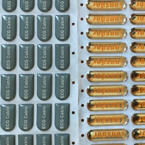 Μικρά αυτοκόλλητα εποξειδικού θόλου και ακανόνιστες μικροσκοπικές ετικέτες θόλου