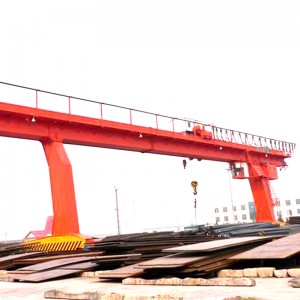 Σκάλες με σχήμα L με μονή δοκό γερανού γερανού με βαρούλκο