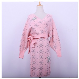 2018 Ζεστό Snowflake Rhinestone Appliques Κυρίες Slash Cardigan πλεκτό φόρεμα