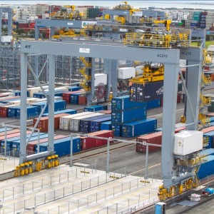 Σιδηροδρομικός γερανός γερανού (RMG γερανός)