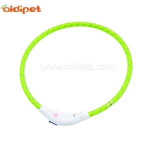 Νέο κατοικίδιο ζώο εφοδιασμού Χριστούγεννα οδήγησε κολάρο σκυλί με αντανακλαστικά μεταξωτά αδιάβροχο κολάρο Pet οδήγησε φως Χρησ...