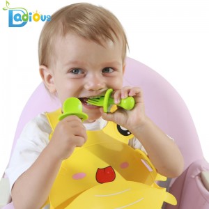 Best Selling Hot Products Ασφαλή Πλαστικά Κουτάλια μωρών Baby Fork BPA Δωρεάν Self Self Feeding Κουτάλι και Πιρούνι