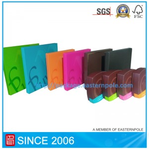 Πολυτελή άκαμπτο κουτί σοκολάτας με ένθετο από χαρτόνι