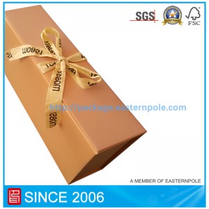 Προσαρμοσμένο πτυσσόμενο κιβώτιο με κορδέλα