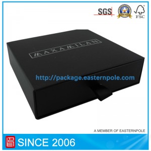 Μαύρο άκαμπτο κιβώτιο συρταριού από χαρτόνι