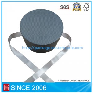 Πολυτελές στρογγυλό κουτί σοκολάτας με κλείσιμο με κορδέλα