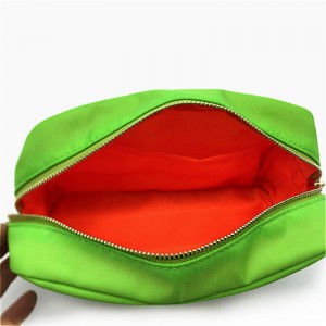 καλλυντική περίπτωση