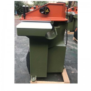 χρησιμοποιείται ανακατασκευασμένο μηχάνημα κοπής ATOM για δερμάτινα παπούτσια και τσάντες