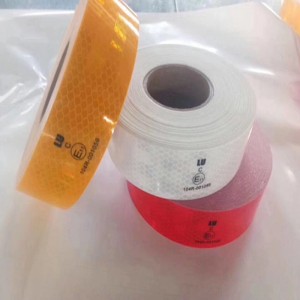 ανακλαστική ταινία ασφαλείας για ρυμουλκούμενα