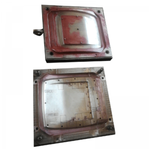 Η πίσω πλάκα