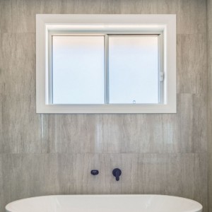 Αλουμινίου & UpvcSLIDING WINDOWS