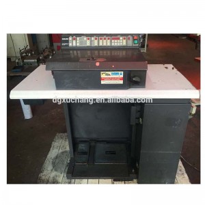 μεταχειρισμένο μηχάνημα παπουτσιών Ιταλία COMELZ SS20 μεταχειρισμένο δερμάτινο μηχάνημα