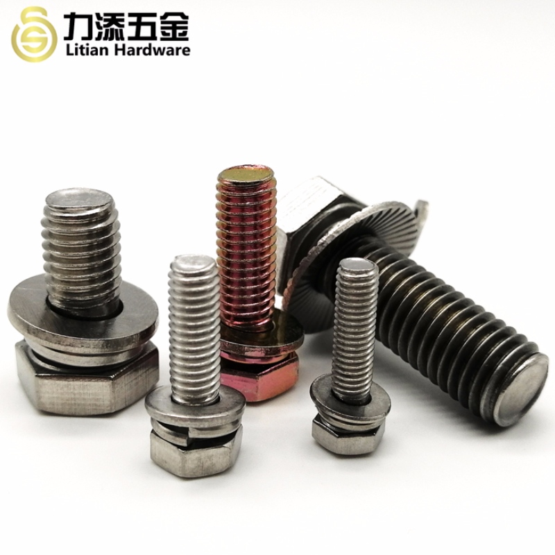 Διαφορετικά μεγέθη ροδέλες και βίδες από χάλυβα