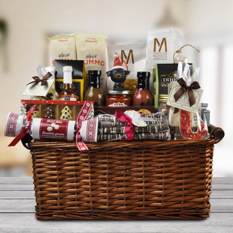 Χριστουγεννιάτικο καλάθι δώρων