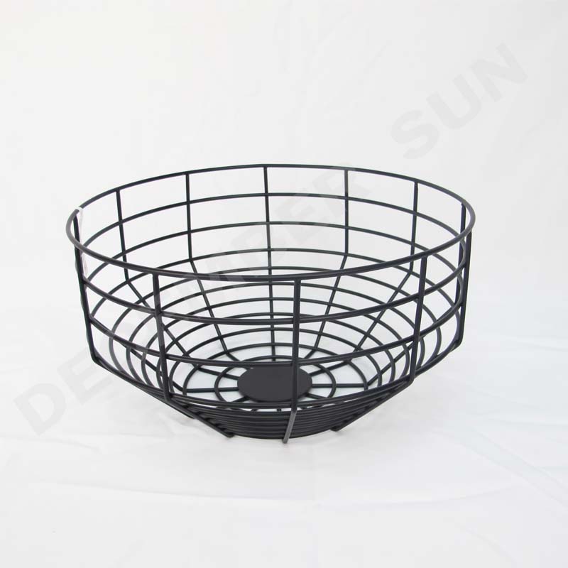 Καλάθι μεταλλικών φρούτων