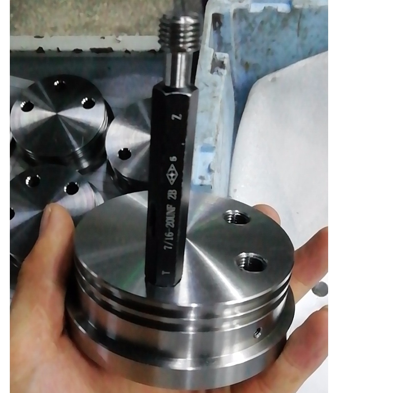 Μηχανήματα υψηλής ακριβείας CNC /υλικό Ti-6Lv-4V / TC4/Thread M12