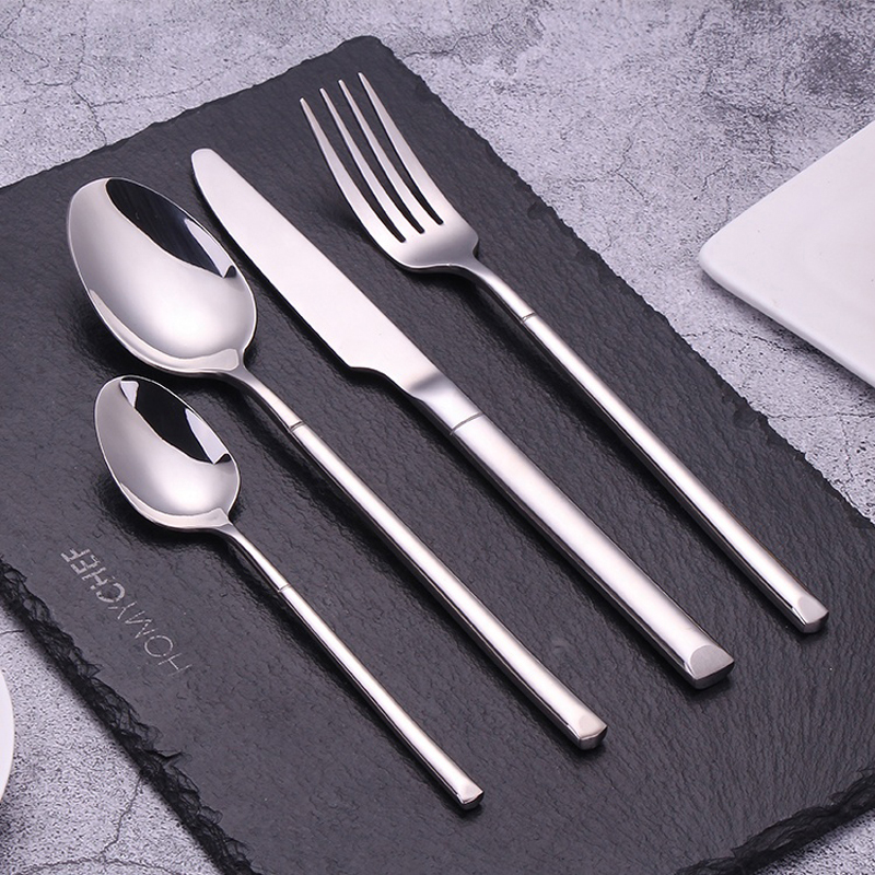 Εύκολο καθάρισμα σύγχρονων μαχαιροπίρουνων από ασημί, μαχαιροπήρουνα από ανοξείδωτο χάλυβα