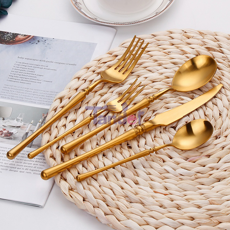 Τροφοδοτικά μεταλλικά υλικά Ματ γάμος και βερνίκι ανοξείδωτου χάλυβα μαχαιροπήρουνα κουτάλια πιρούνια και μαχαίρια για εκδηλώσ...