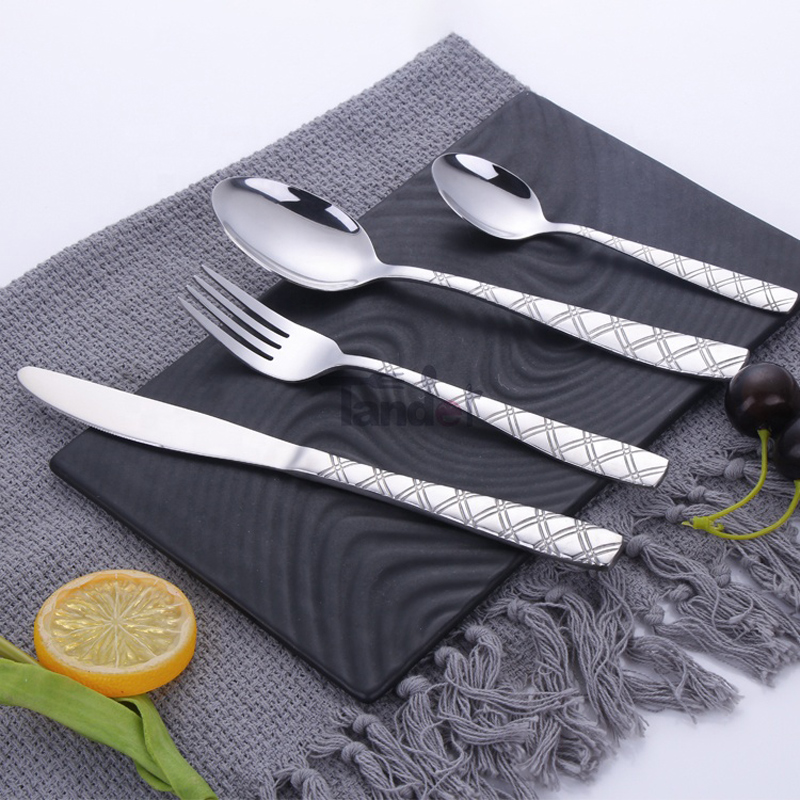 Γραμματοδρομία φθηνό 16pcs εστιατόριο που χρησιμοποιεί ξενοδοχεία μαχαιροπήρουνα