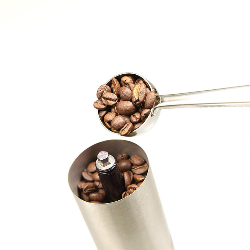 Χάλυβας χωρίς ατσάλι Cordless Portable Manual Coffee Grinder Conical Burr Hand Coffee Bean Grinder with Measuring Brush Spoon