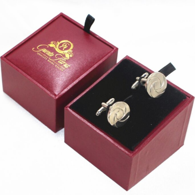 Αντικείμενο V-20X τετράγωνο δερμάτινο κουτί PU για κλιπ γραβάτας ή μανικετόκουμπα ζευγαριού κ.λπ 64 * 64 * 50, βάρη περίπου 64g