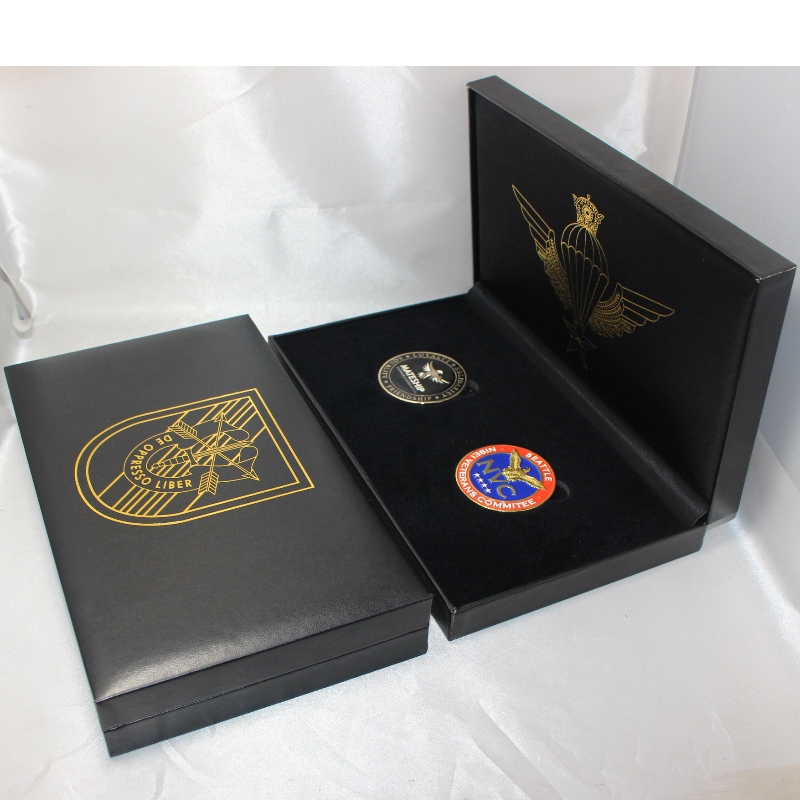 Αντικείμενο V-21 ορθογώνιο δερμάτινο κουτί PU για 90*120 mm μετάλλιο, μετάλλιο νομισμάτων και σήμα κ.λπ.234*140*40, βάρη περίπου 325g