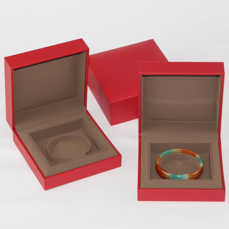 Εξαιρετικό κουτί συσκευασίας κοσμημάτων προσαρμοσμένο υψηλής ποιότητας κόκκινο βραχιόλι κοσμημάτων με αφρό σφουγγάρι, το μέγεθ...