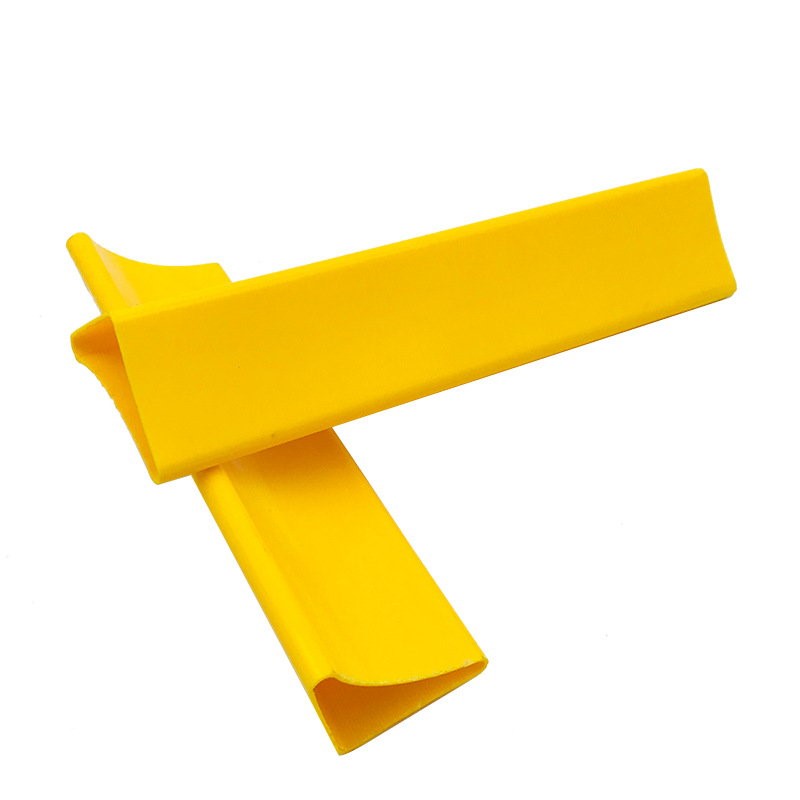 άκαμπτο εξωθημένο PVC πλαστικό λωρίδα σωλήνα στήριξης λωρίδα PVC τρίγωνο προφίλ για στήριξη συρταριού
