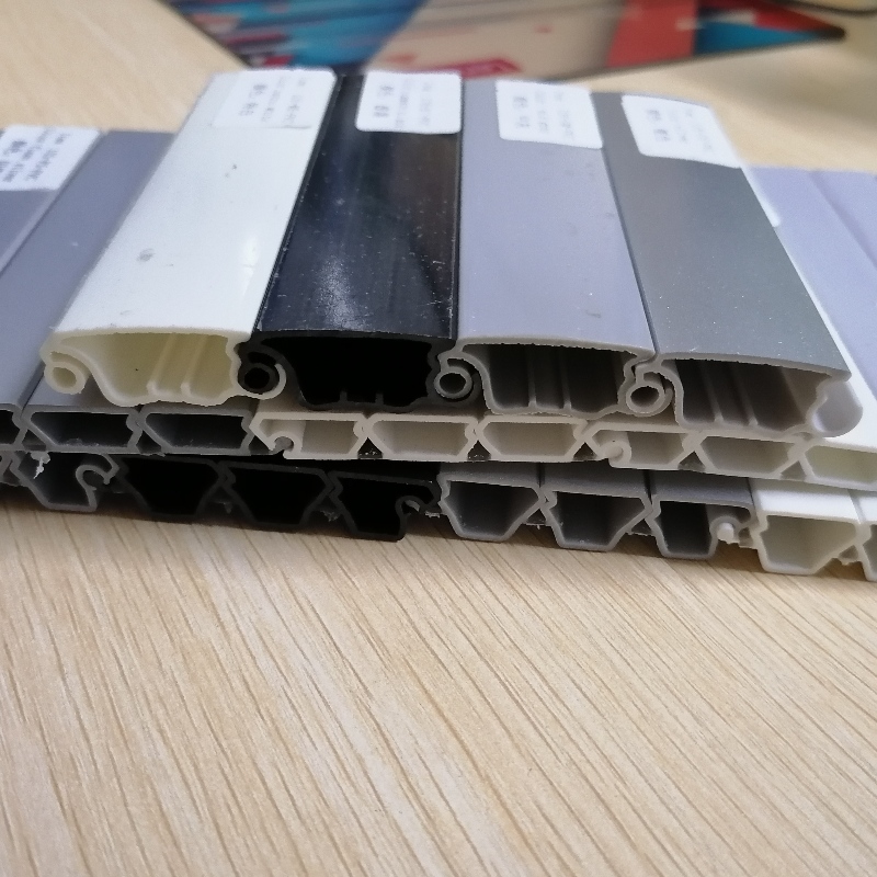 πυροπροστατευτικά ρολά PVC ρολά slat pvc κλείστρου προφίλ συν-εξωθημένο προφίλ pvc slat για πόρτα γραφείου