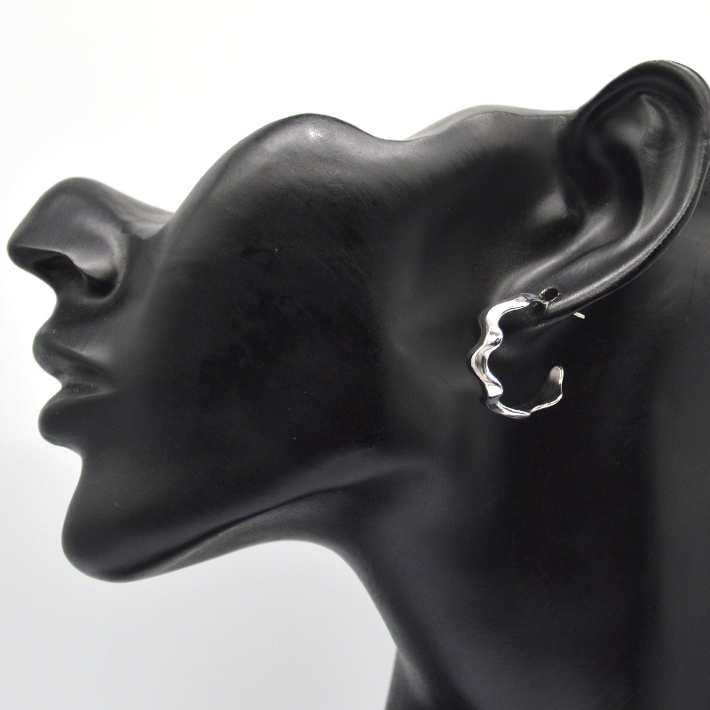 Σκουλαρίκια κυματισμού σε σχήμα C, γυναικεία μόδα και κομψά σκουλαρίκια, απλά, κομψά, casual και ευπροσάρμοστα ασημένια σκουλαρίκια. ...