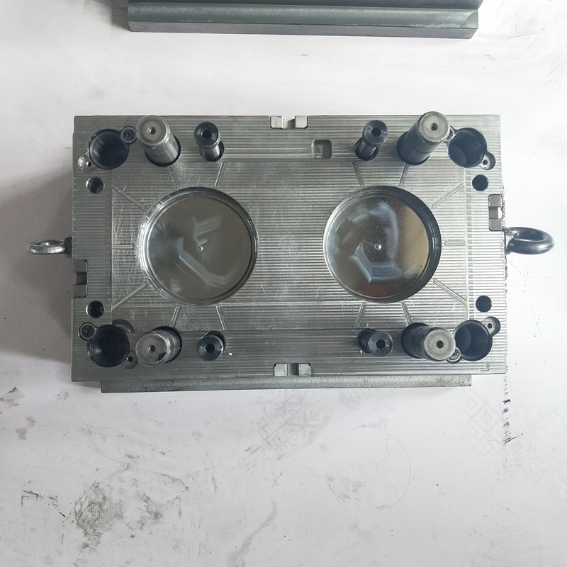 Πλαστικό καλούπι κουβά