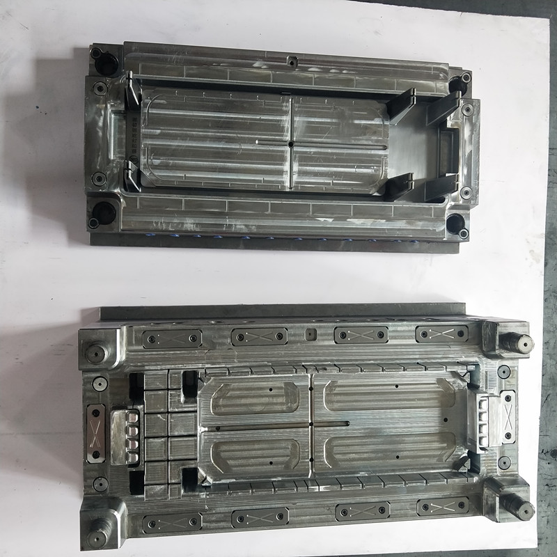 βραχυκύκλωμα μούχλας