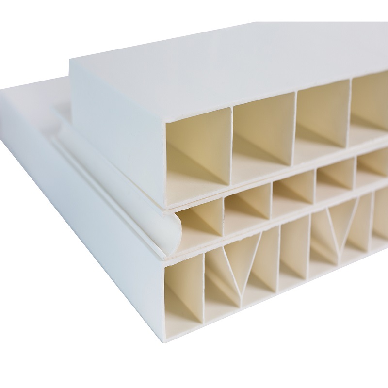 Περιφράξεις από πλαστικό PVC με κοίλο διαχωριστικό πάνελ για κτηνοτροφία