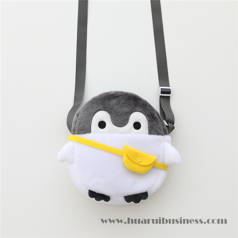 Απαλή, μικρή τσάντα πιγκουίνου