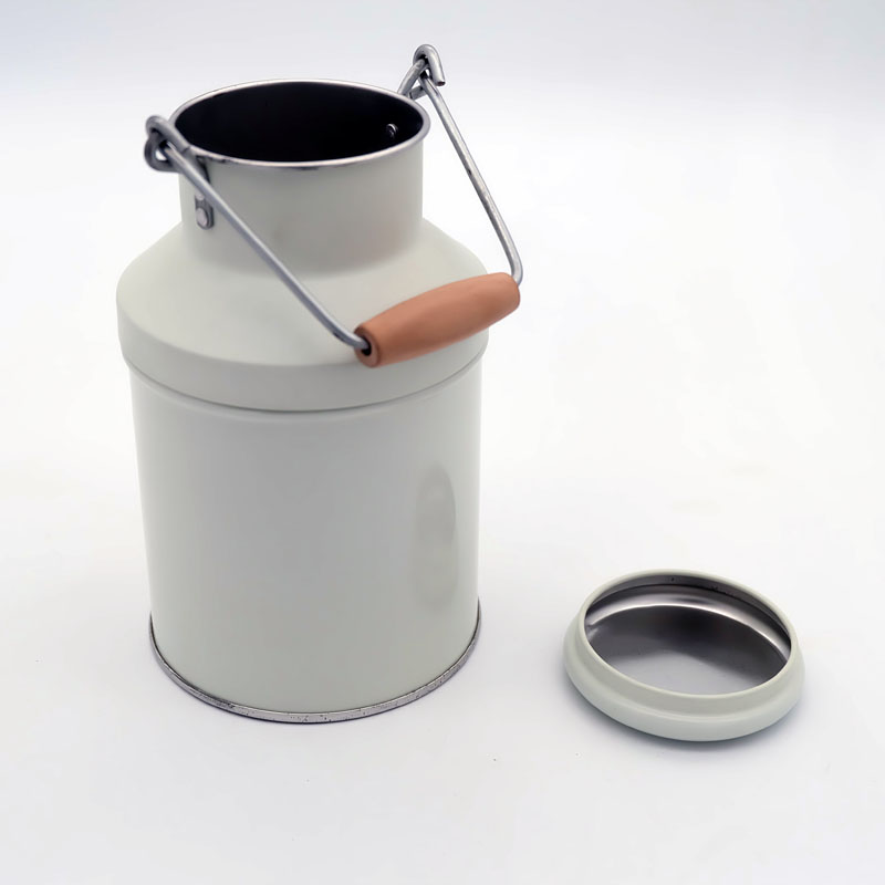 κονσέρβα γάλακτος κασσίτερου