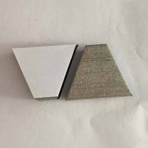 Αγώγιμο αφρό επιβραδυντικό φλόγας Αντιστατικό αγώγιμο πανί ταινία Προστατευτικό αγώγιμο υλικό