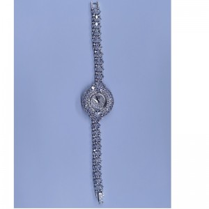 Ασημένιο ρολόι