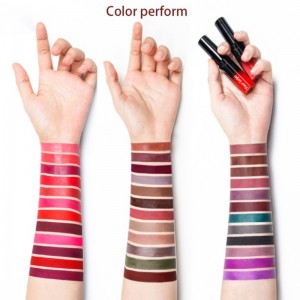 Μακράς διαρκείας υγρό κραγιόν